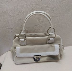 New ladies purse